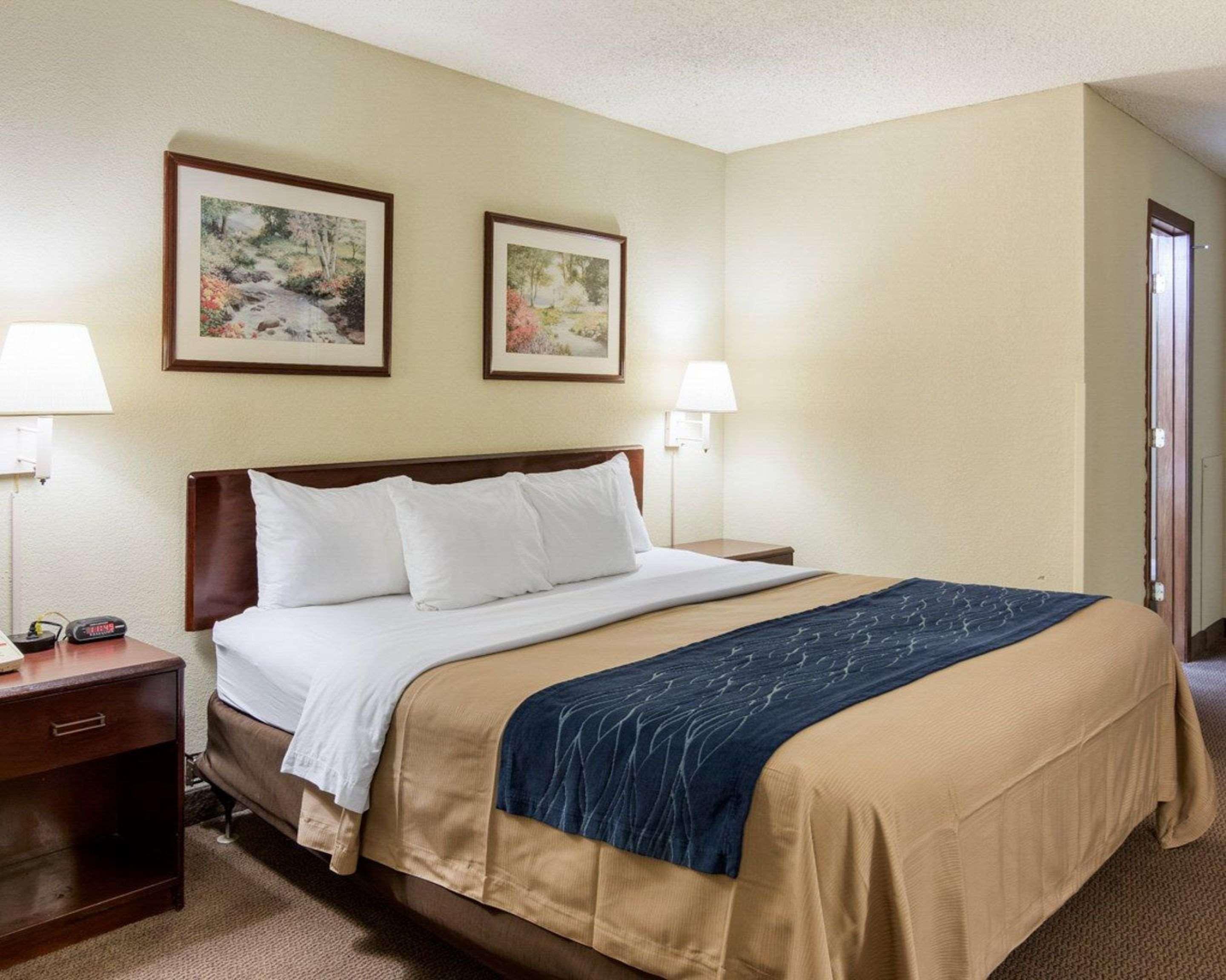 Quality Inn University Area Farmville Buitenkant foto