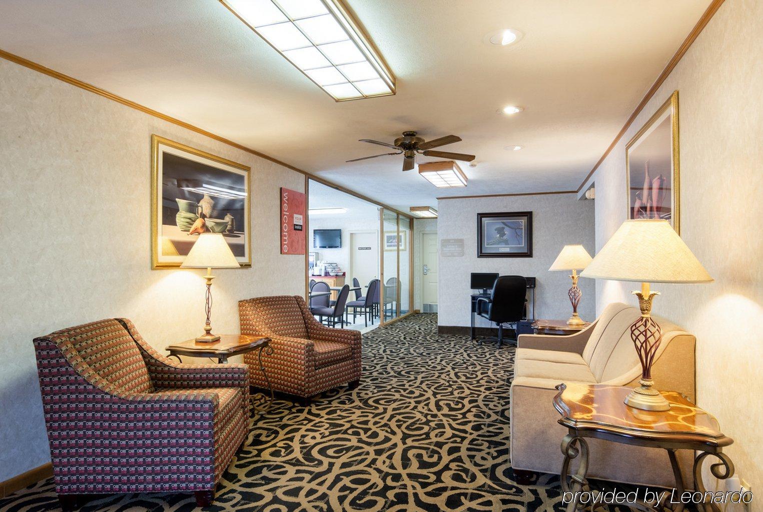 Quality Inn University Area Farmville Buitenkant foto